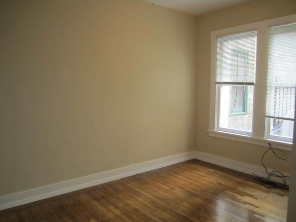 245 Leavenworth St - Photo 2 of 5