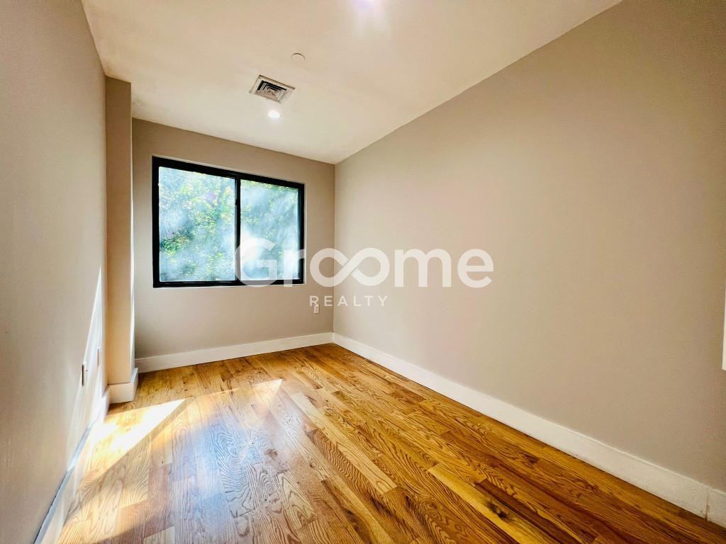 834 Herkimer St #1B - Photo 7 of 20