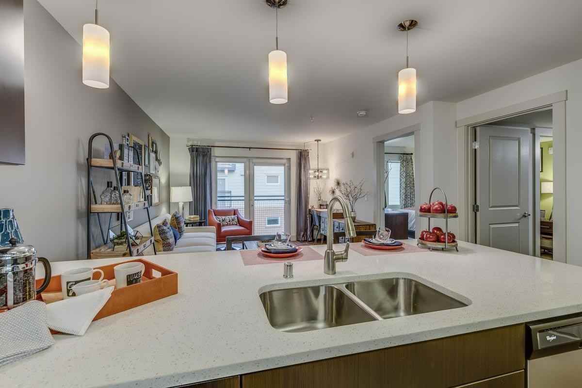 10655 Main St - Photo 2 of 36