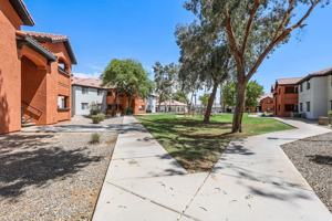 featured image of 1850 S Avenue B