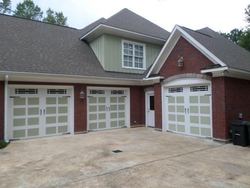 8440 Midland Rd - Photo 2 of 44