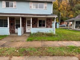 featured image of 202 3rd Ave