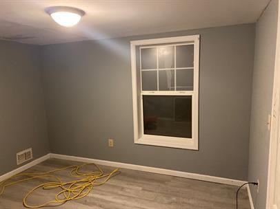 302 Church St - Photo 2 of 7