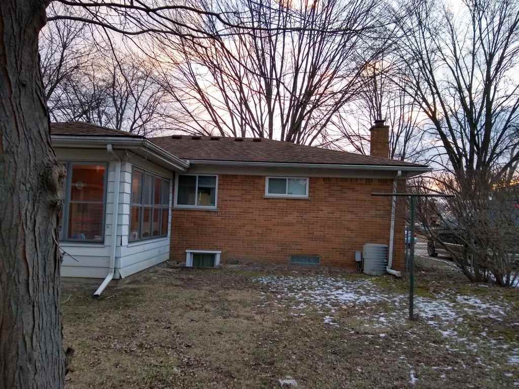 23051 Frederick Ave #NA - Photo 3 of 15
