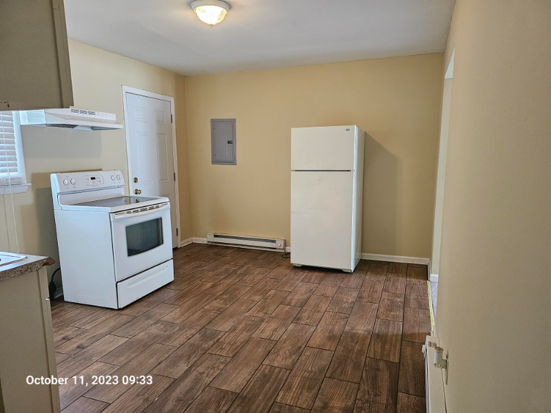 400 Berryman St #H - Photo 2 of 9