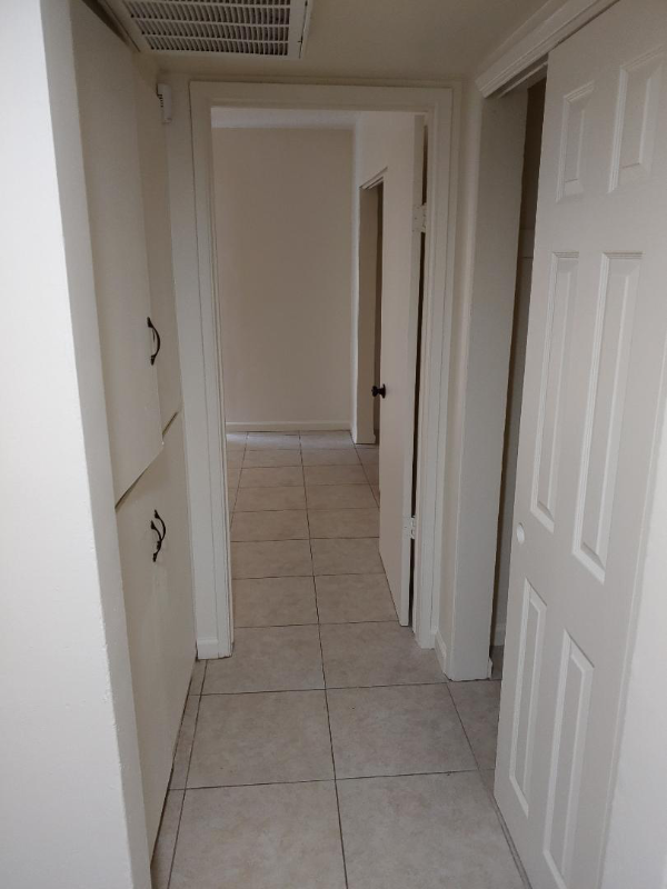 493 E Vista Chino - Photo 4 of 24