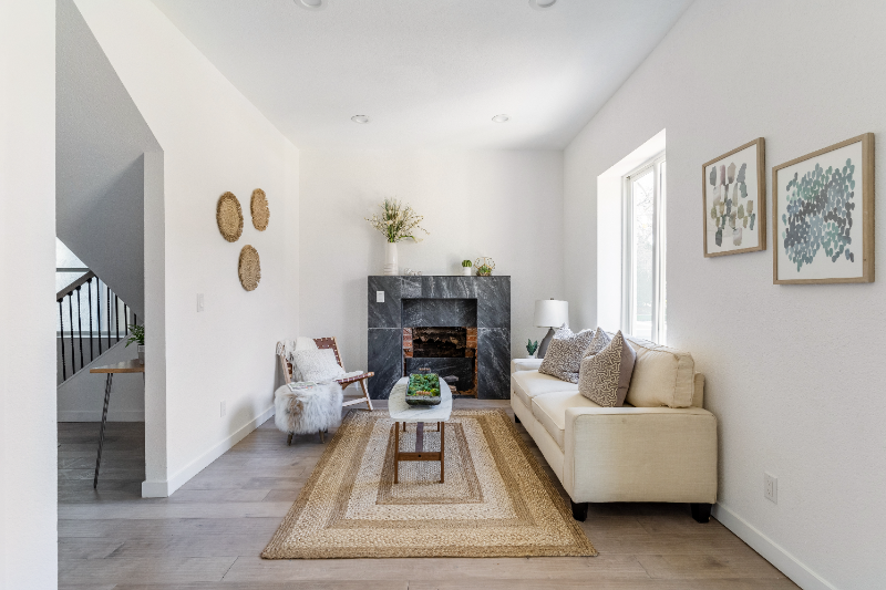 1533 E 30th Ave - Photo 2 of 23