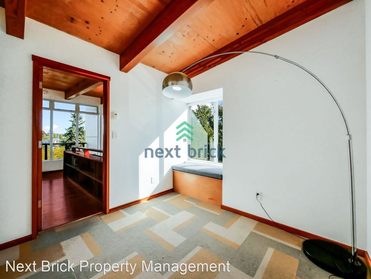 4015 Letitia Ave S - Photo 3 of 33