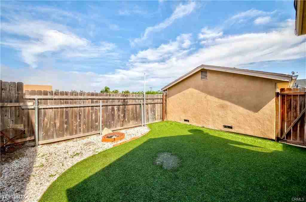 2167 250th St - Photo 2 of 10