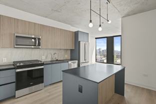234 W Polk St #2-2 - Photo 1 of 1