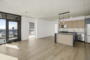 featured image of 234 W Polk St #3-2
