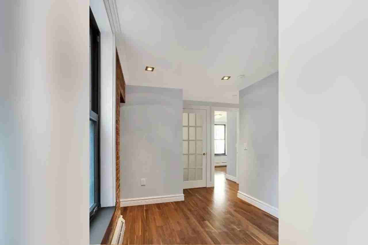 Manhattan Square Dr, Rochester, NY 14607 1 Bedroom Apartment for 4,095