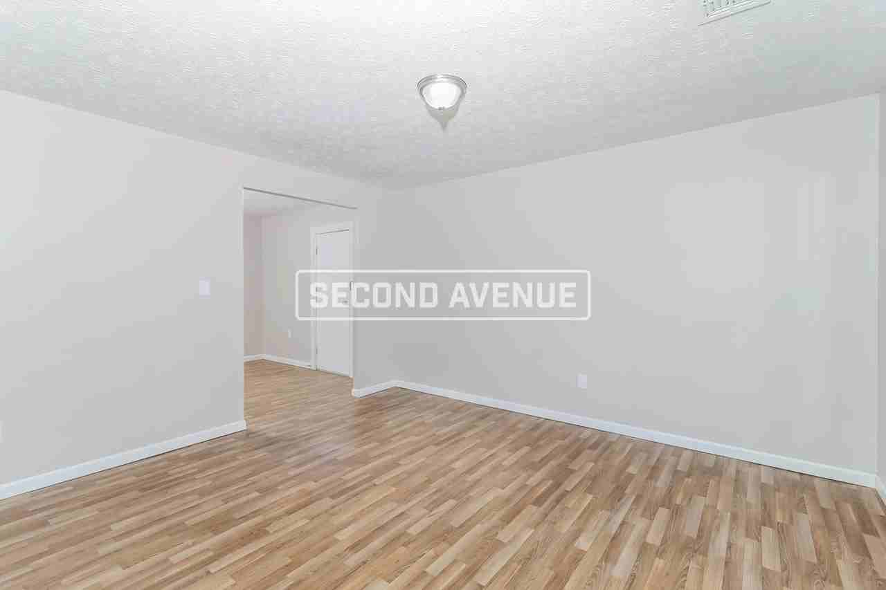 3123 Elkhorn Dr - Photo 3 of 11