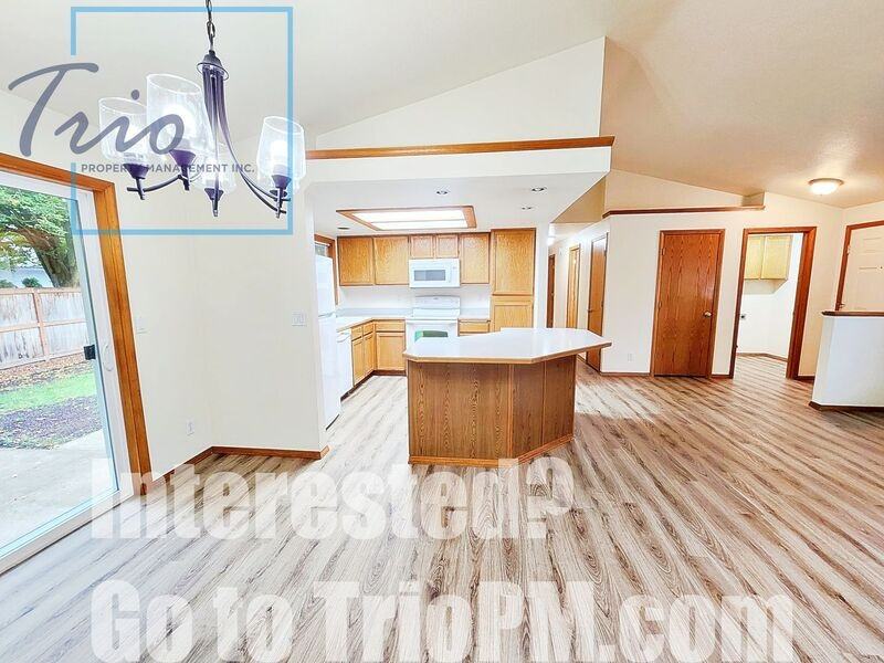 3224 Downing St - Photo 4 of 21