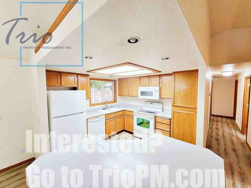 3224 Downing St - Photo 5 of 21