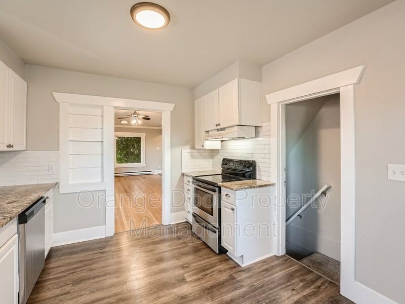 4124 S M St - Photo 6 of 15