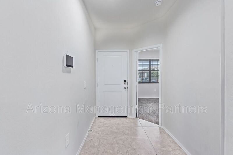 44435 W Palo Aliso Way - Photo 3 of 27