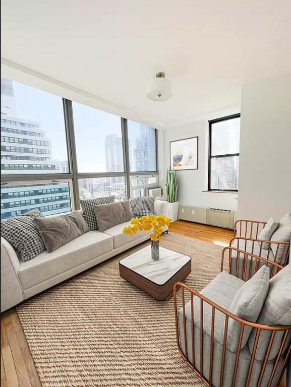 Fulton St 5C, New York, NY 10038 3 Bedroom Apartment for Rent