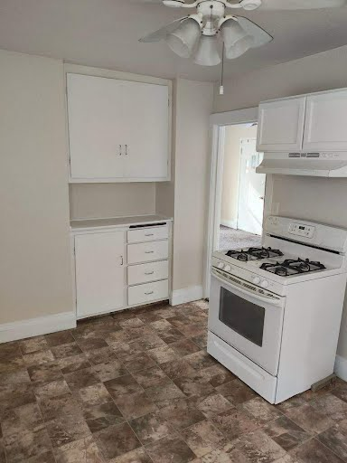 411 Marshall Ave - Photo 3 of 9