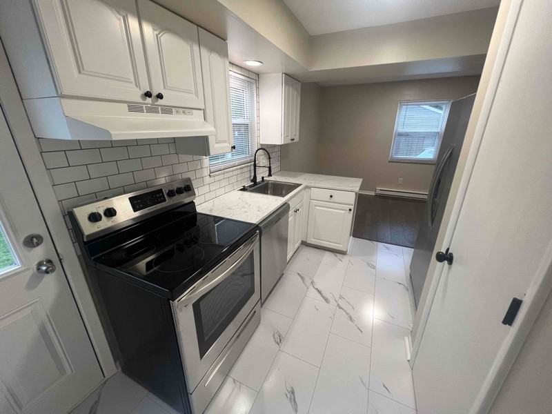 28809 Starbright Blvd - Photo 2 of 16