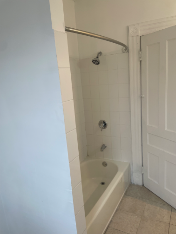 498 Howard Ave #2ndFL - Photo 3 of 44