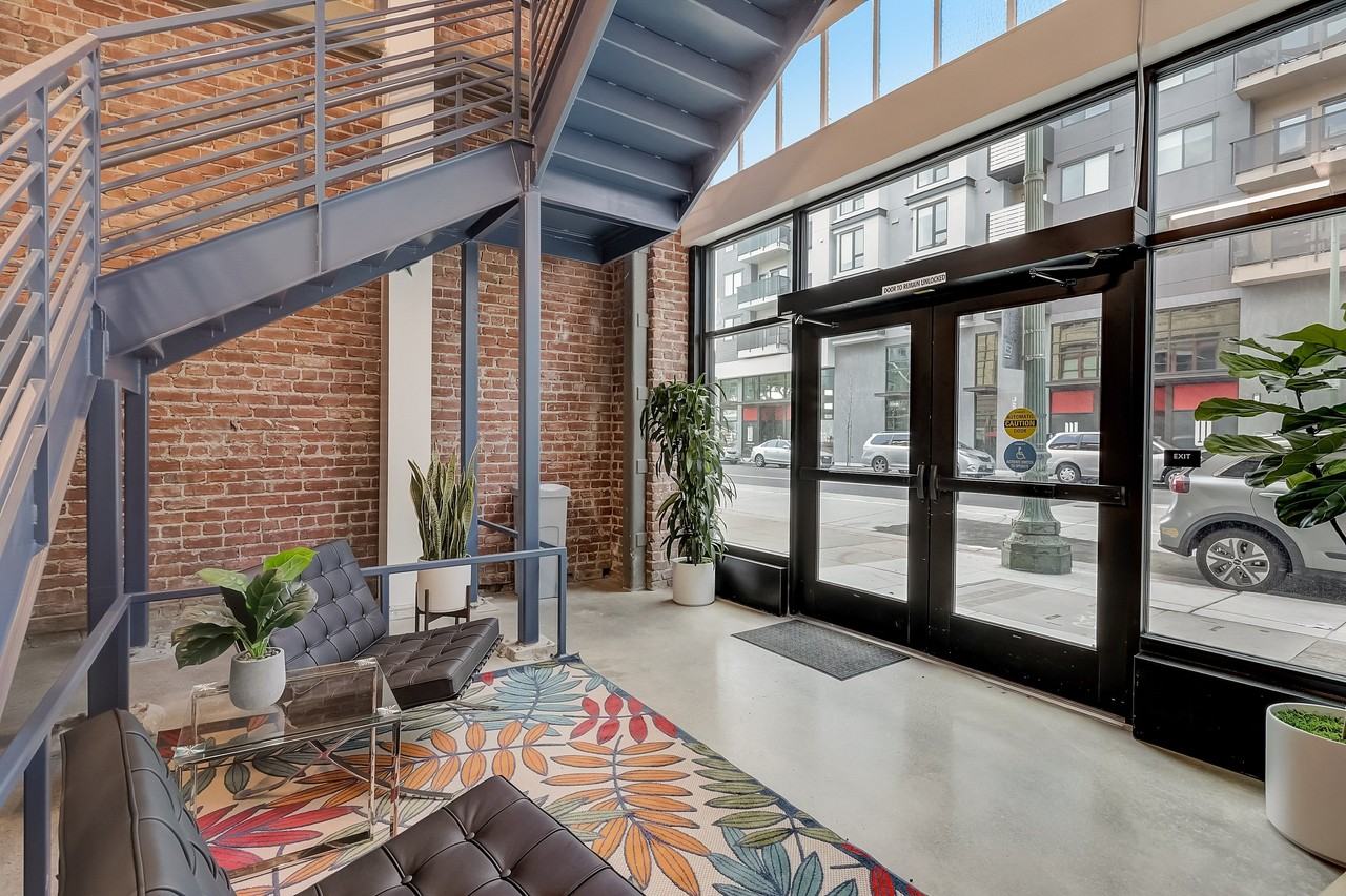 316 12th Street - Photo 3 of 15