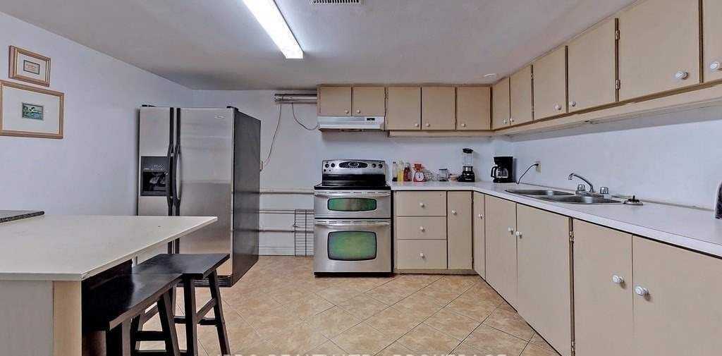 Windsor Rd & St Andrews Blvd - Photo 6 of 10