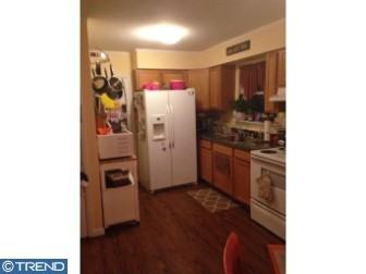 305 Francis Ave - Photo 2 of 20