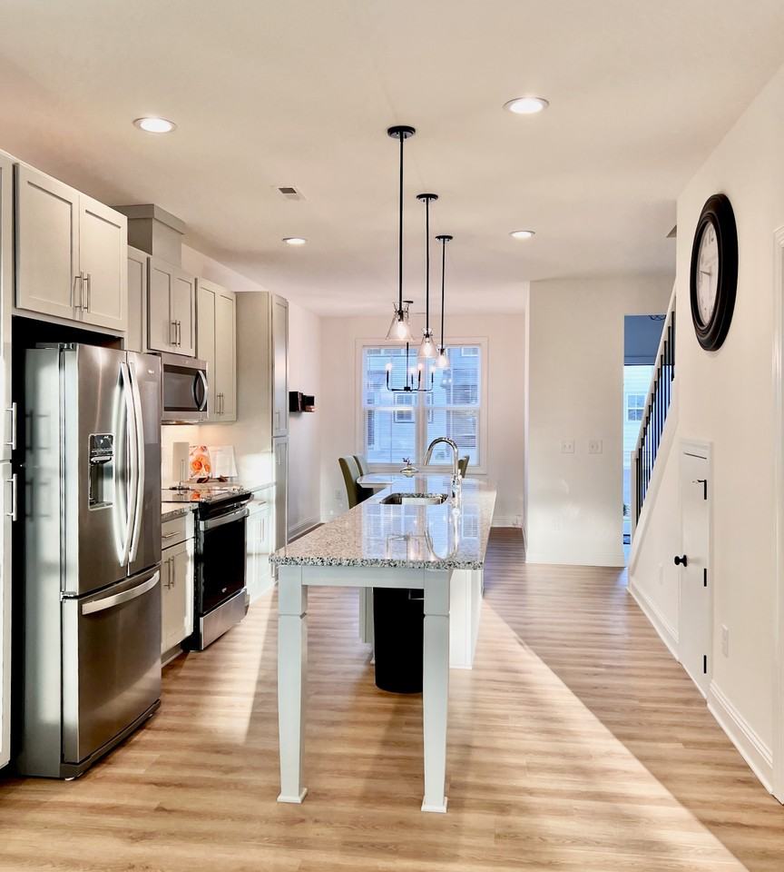 8611 Brushfoot Way - Photo 5 of 35