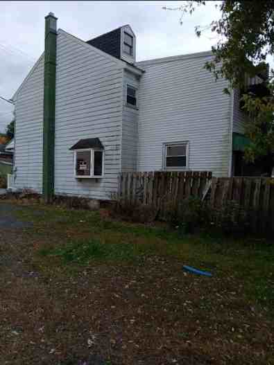 454 South Pearl Street - Photo 3 of 22