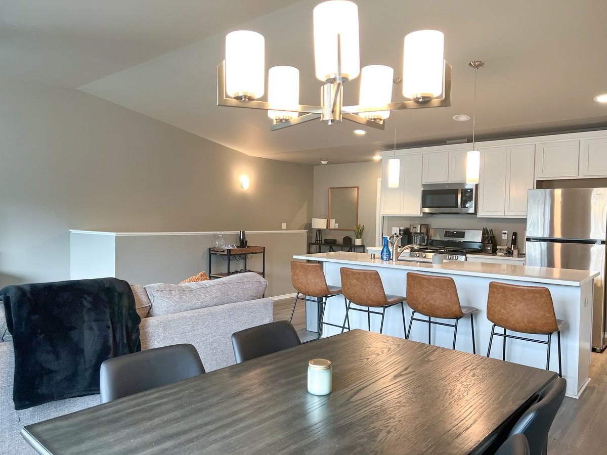 2371 Irontree Pl #1 - Photo 3 of 23