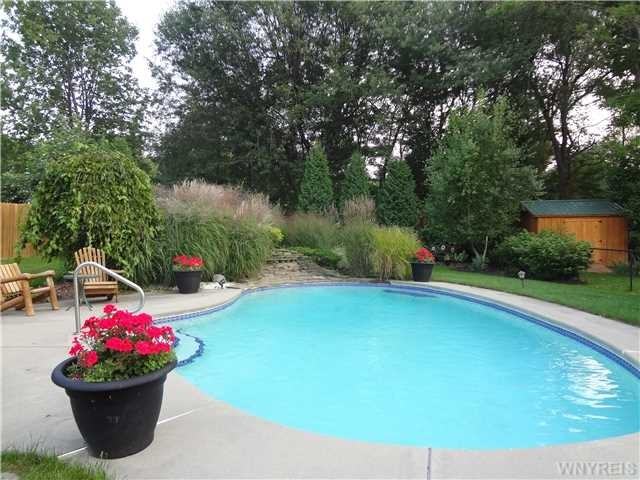 4113 Willowdale Ave - Photo 2 of 11