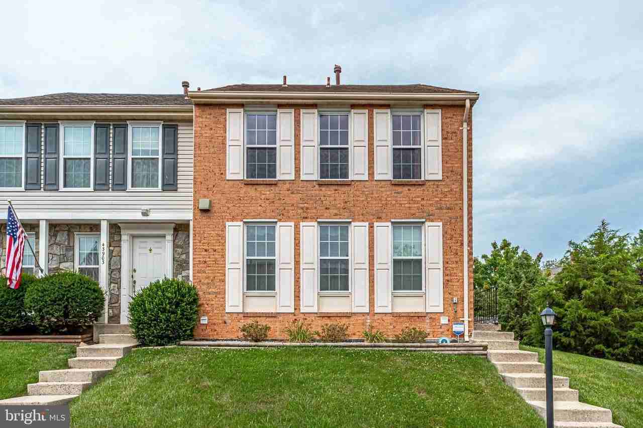 43901 Chloe Ter - Photo 2 of 28