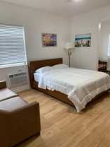 545 Michigan Ave #6 - Photo 1 of 1