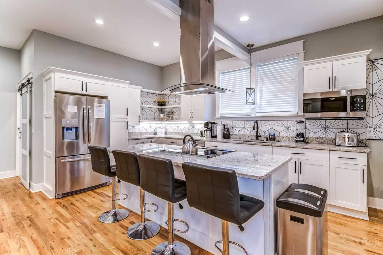 Desoto Street Northwest - Photo 3 of 6