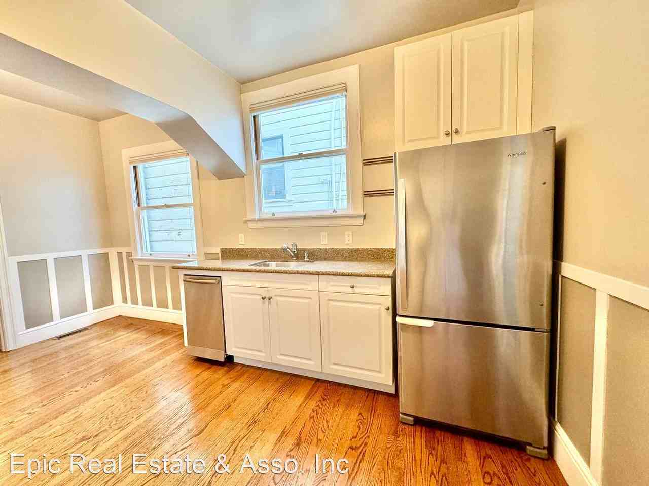 2640 Post St #2 - Photo 3 of 36