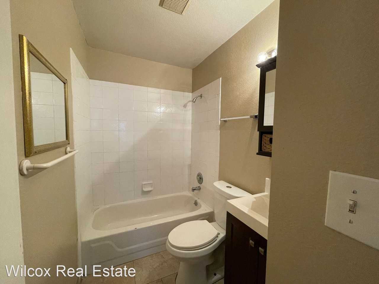 2989 Skyline Dr - Photo 2 of 5