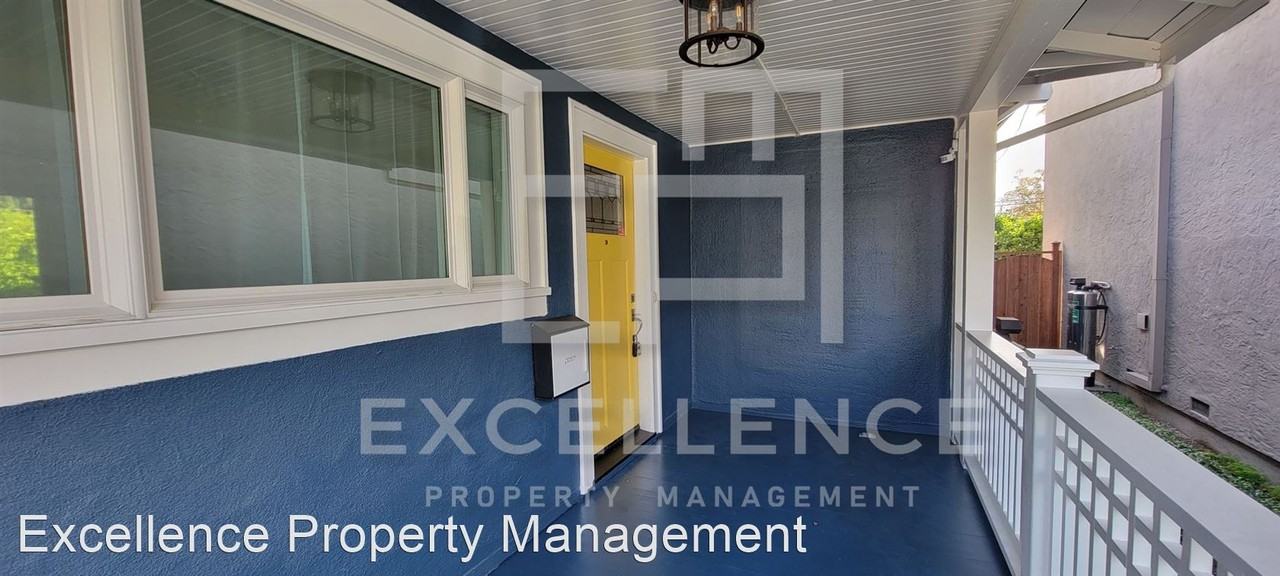 810 Hartford Ave - Photo 2 of 24