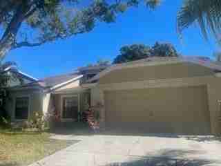 8955 Bayaud Dr - Photo 2 of 3