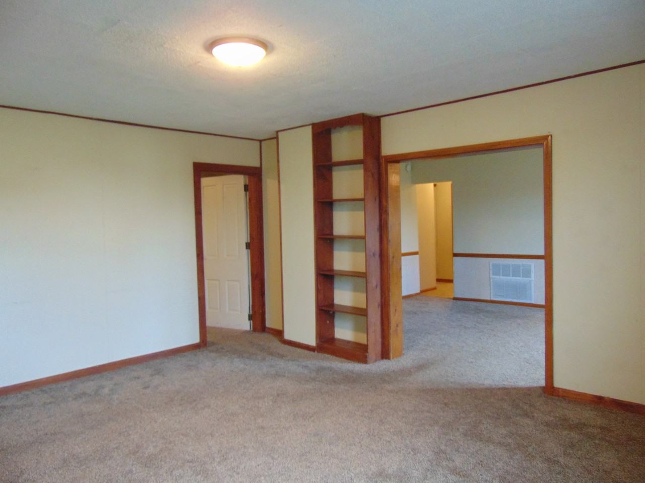 10510 Hosler Road - Photo 3 of 36