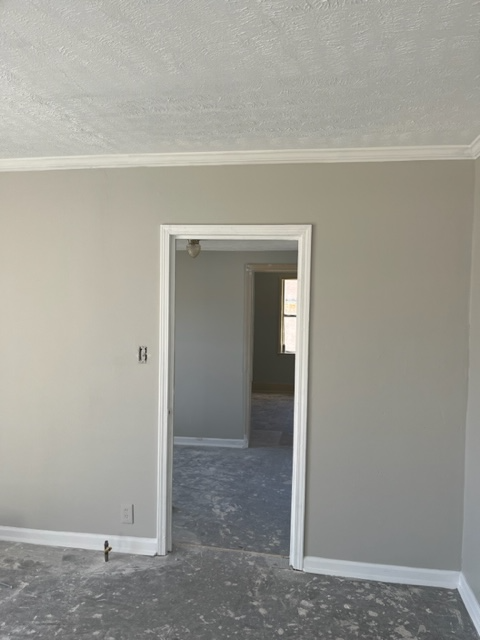 1410 Ashley Ave - Photo 2 of 15