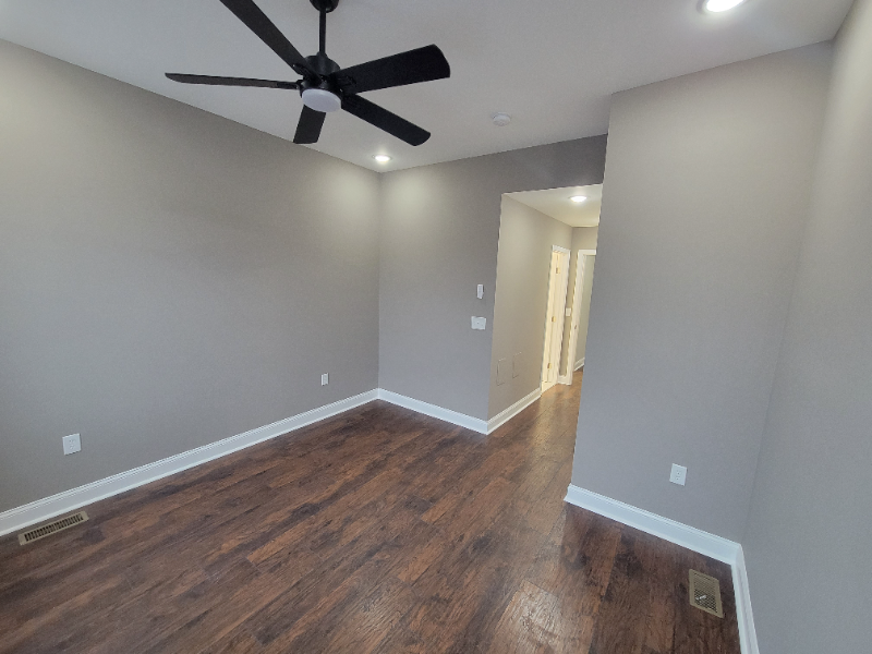 2614 E Oliver St - Photo 2 of 23