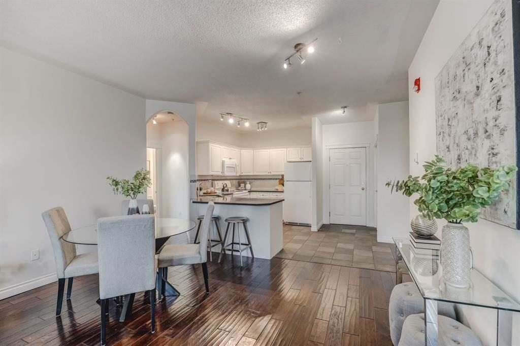 2419 Erlton Road Southwest #406 - Photo 4 of 26