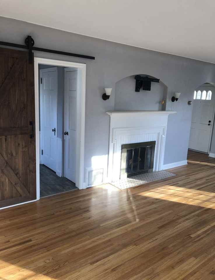 2201 Lynwood Blvd #NA - Photo 3 of 10