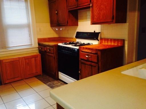 806 Superior St SE - Photo 3 of 13