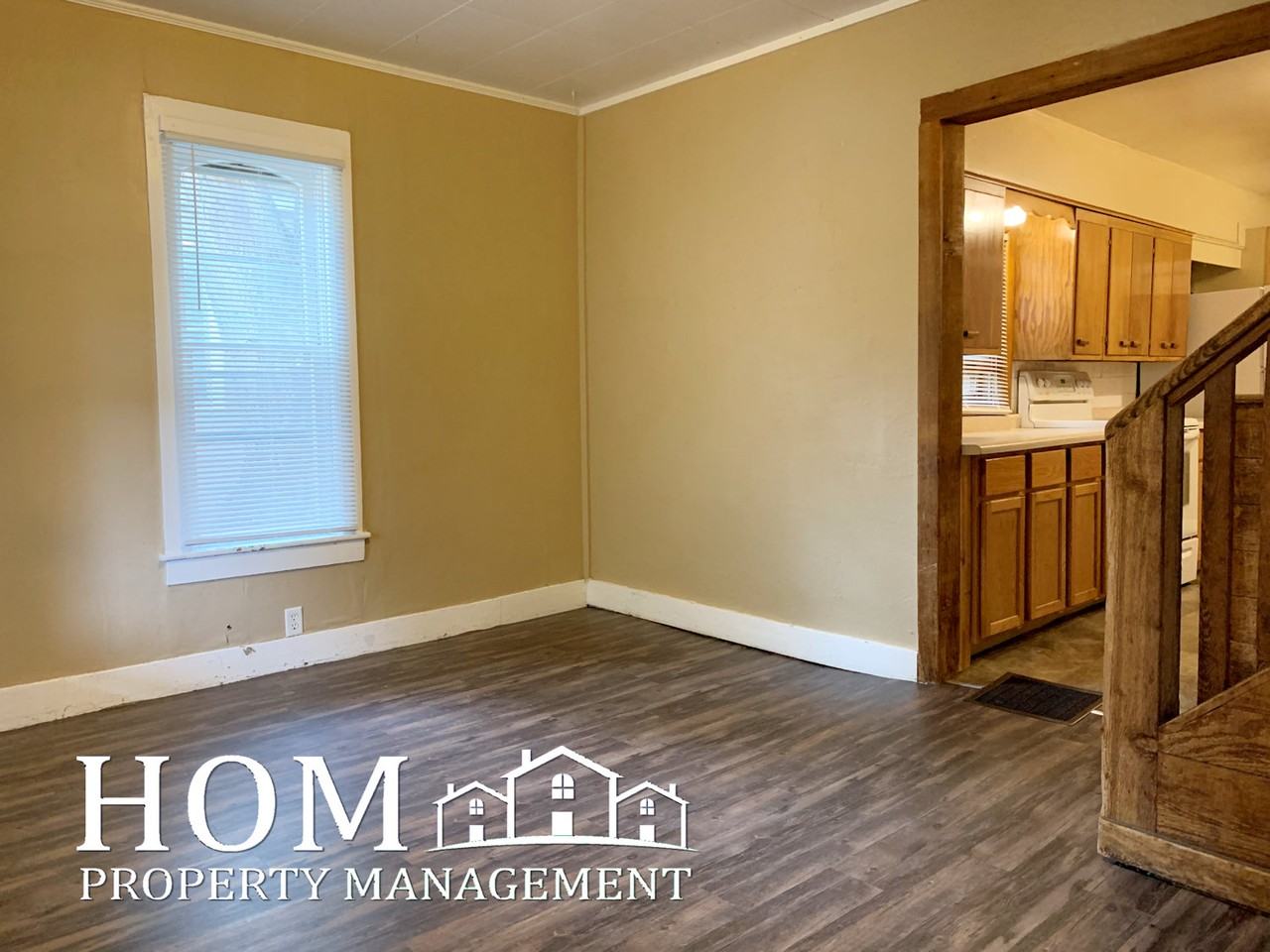 313 N 6th St #1 - Photo 3 of 14