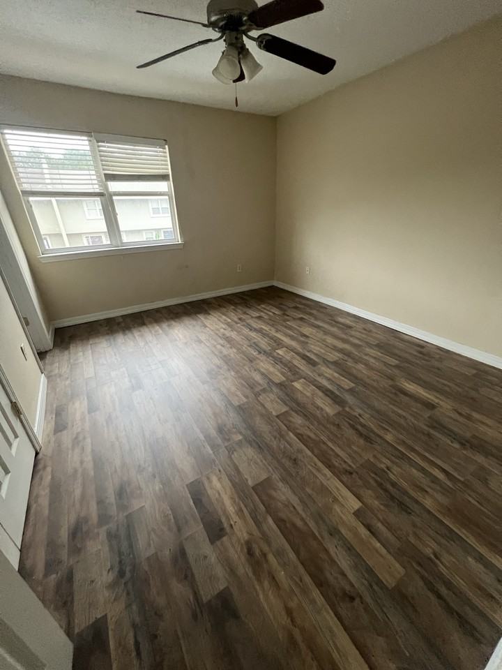 1625 Martin Bluff Rd #47 - Photo 4 of 10