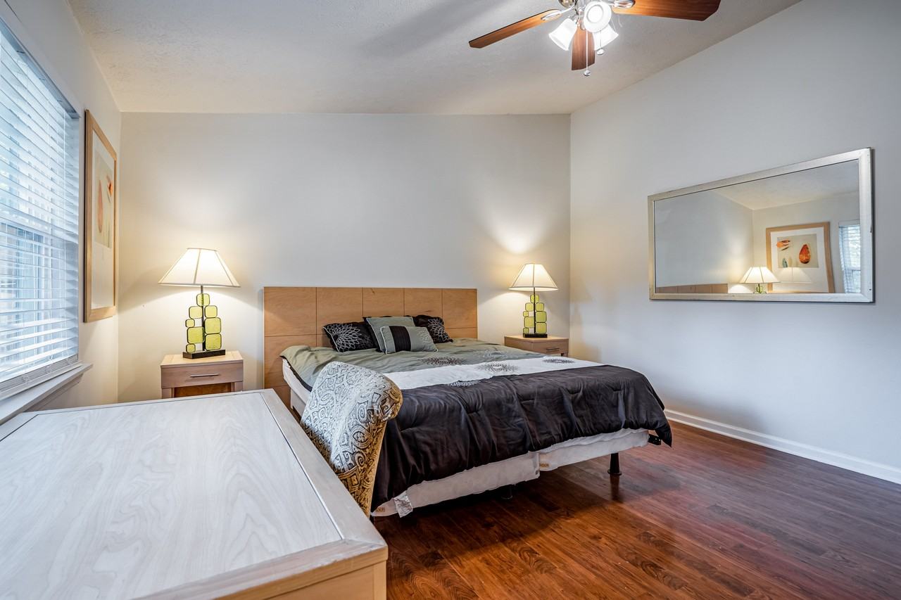 Diplomat Dr - Photo 3 of 14