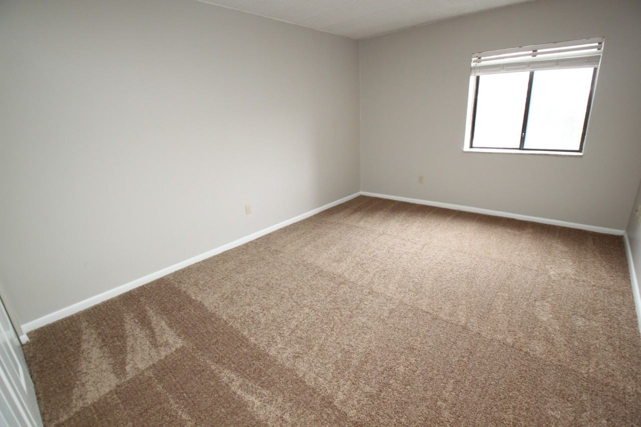 404C Mcknight Cir #C404 - Photo 6 of 15