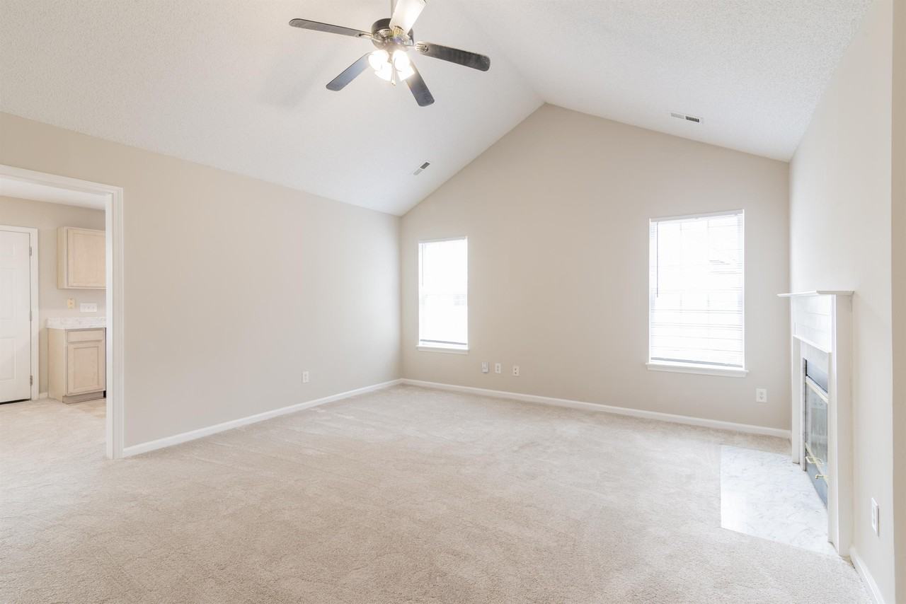 12025 Brownestone View Dr #1 - Photo 4 of 32